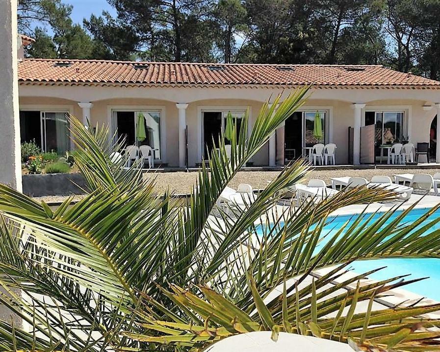Villa Des Soleils Sillans-la Cascade Exteriér fotografie
